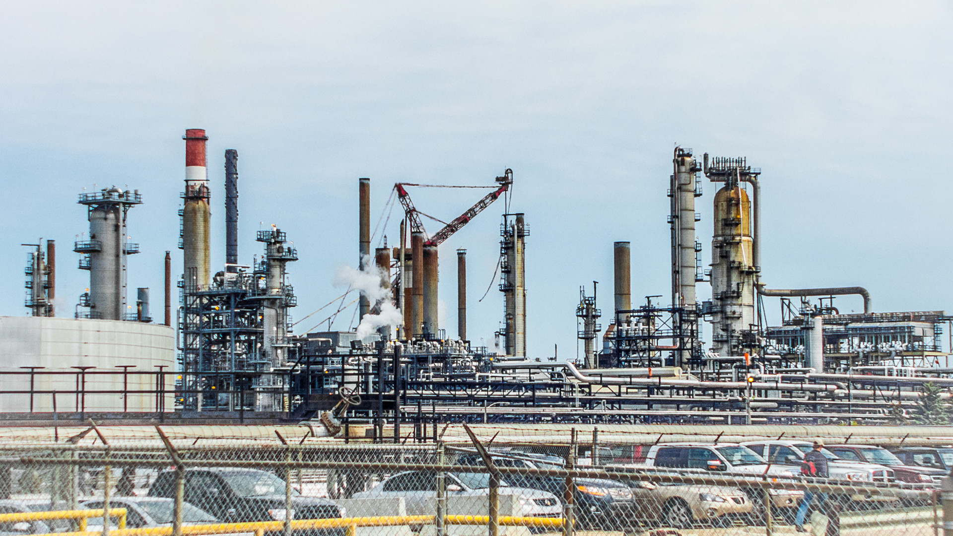Alberta oil refinery