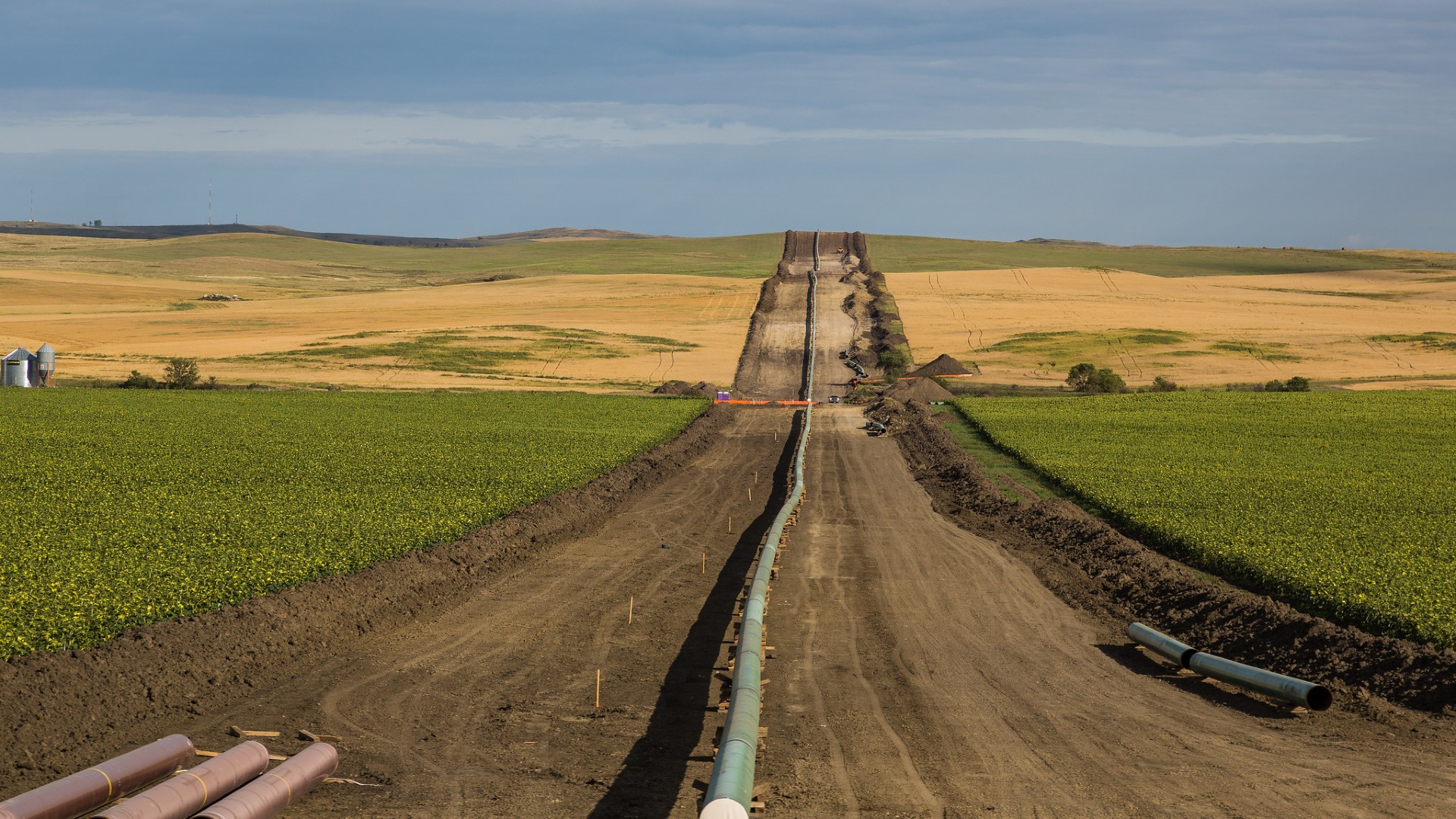 pipeline path