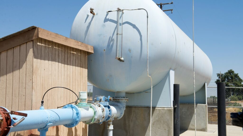 water storage tank and pipe